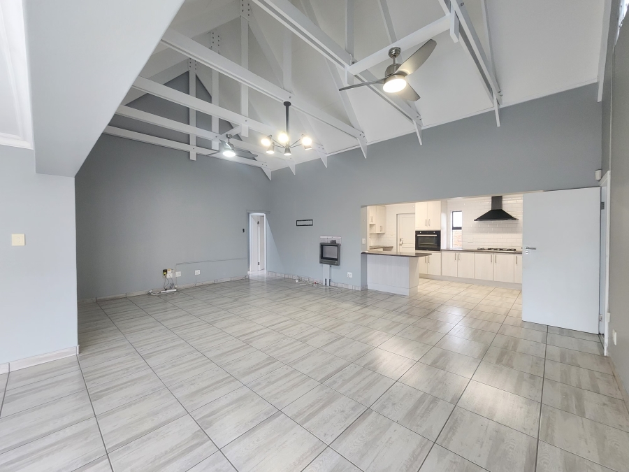 3 Bedroom Property for Sale in Hartenbos Central Western Cape
